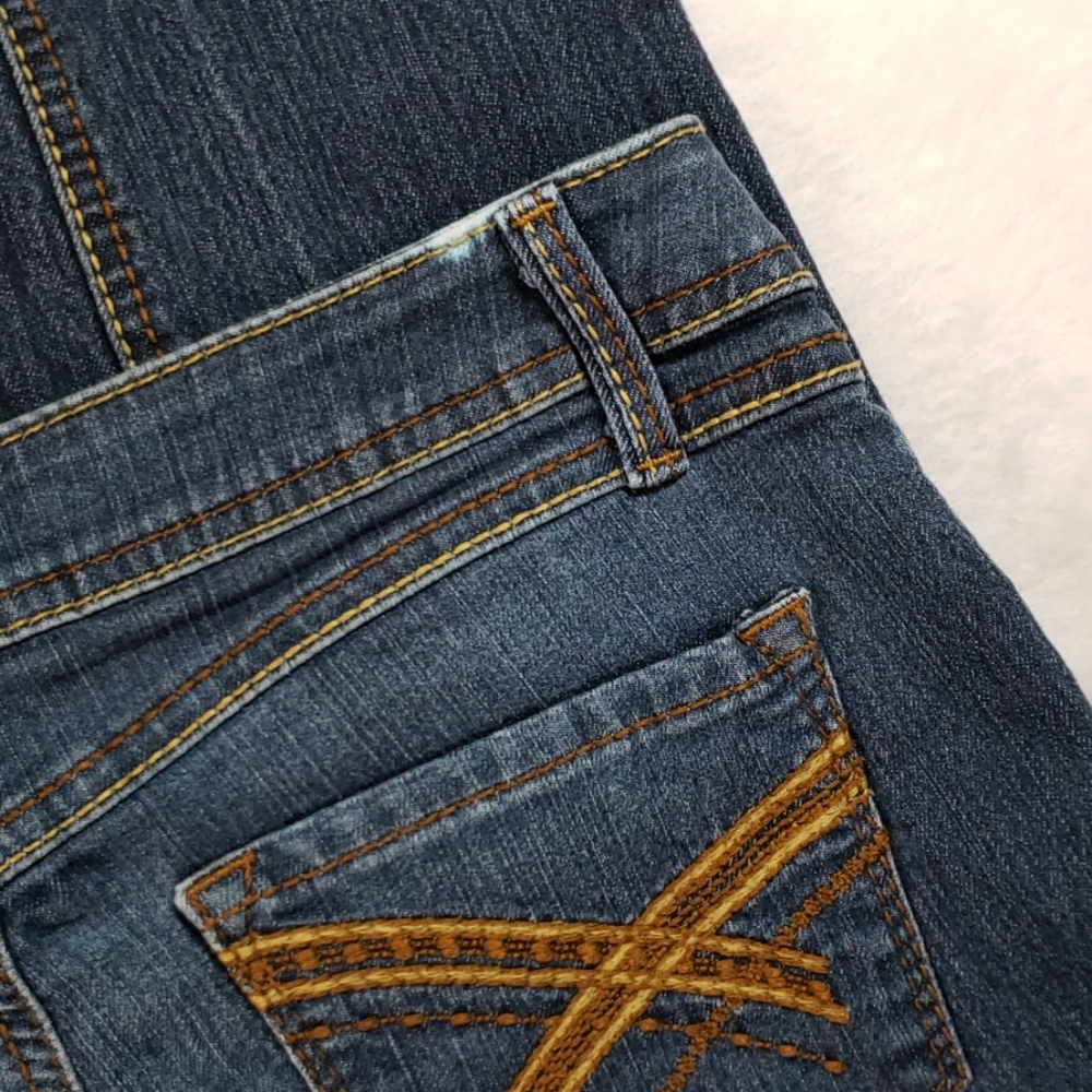 a.n.a. High Rise Jeans  Size 10 - Picture 4 of 8